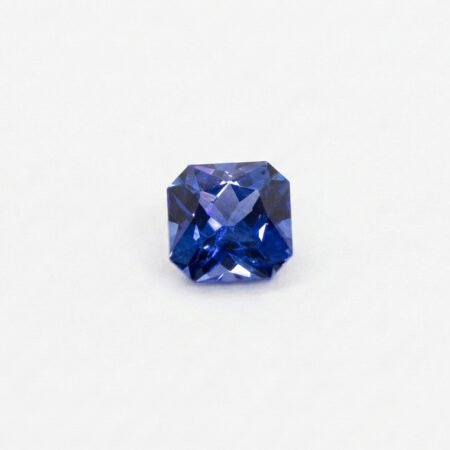 1.22 carats Ceylon Natural Blue Sapphire